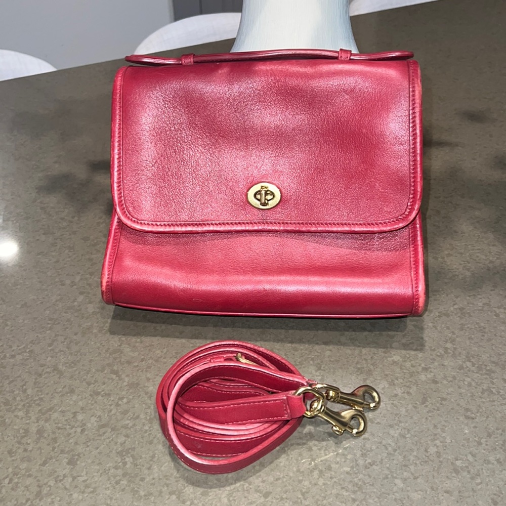Coach Vintage Court Bag 9870 Crossbody Shoulder Satchel red Brass
